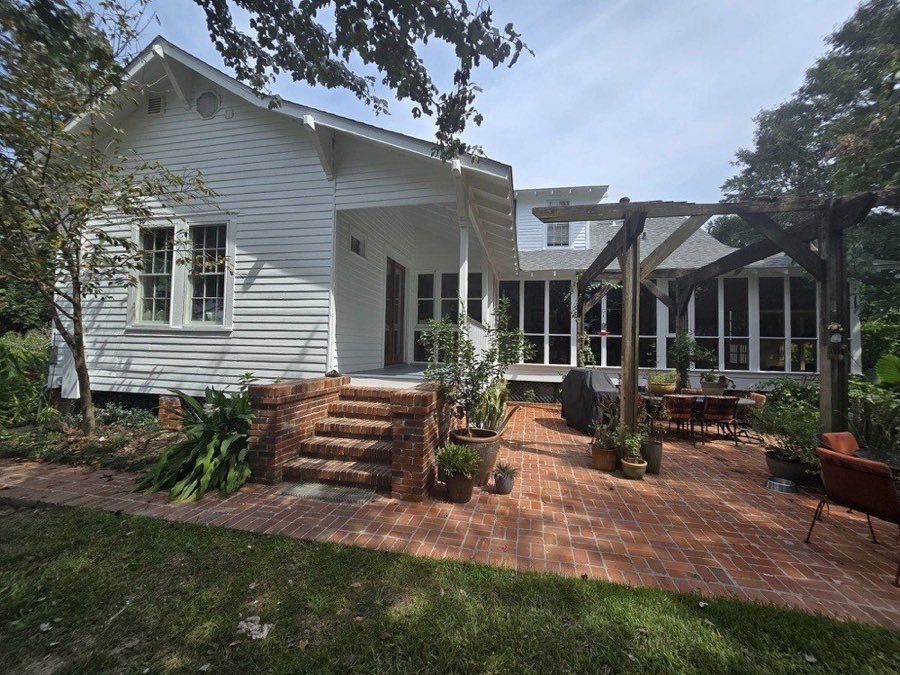 Brick cottage exterior restoration with patio refresh, The Paint Guys Lafayette LA